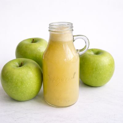 Fresh Juices - Apple Juice 1